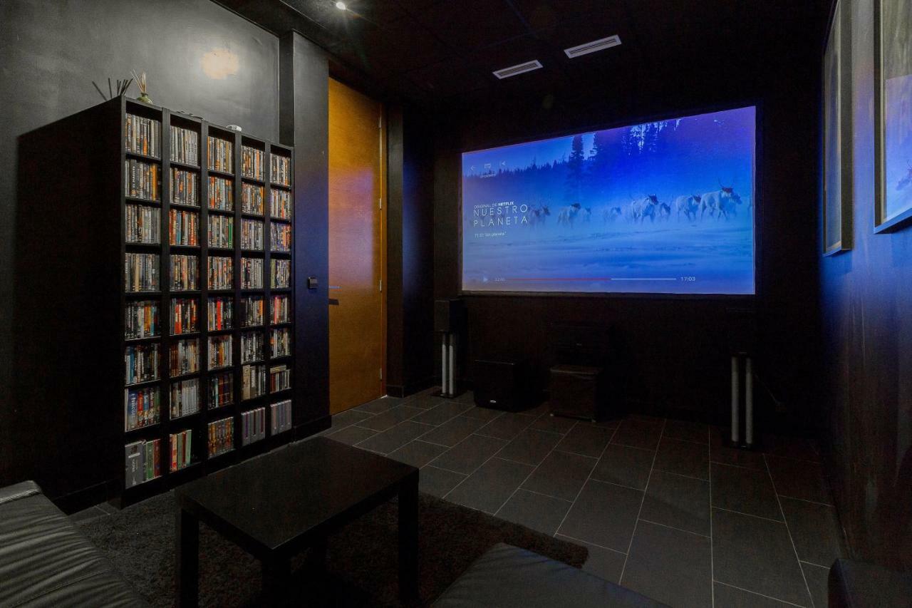 Vlvilla - Villa De Lujo En Valencia Con Piscina Privada Y Sala De Cine Бурхасот Экстерьер фото